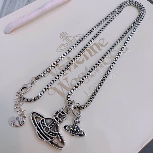 Vivienne Westwood necklace 12lyh98